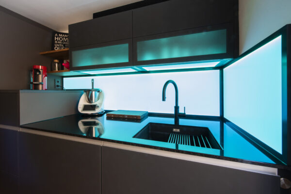 Küchenbeleuchtung mit LED-Paneel